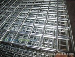 供应安平云飞热镀锌电焊网片，构筑安全防护新防线